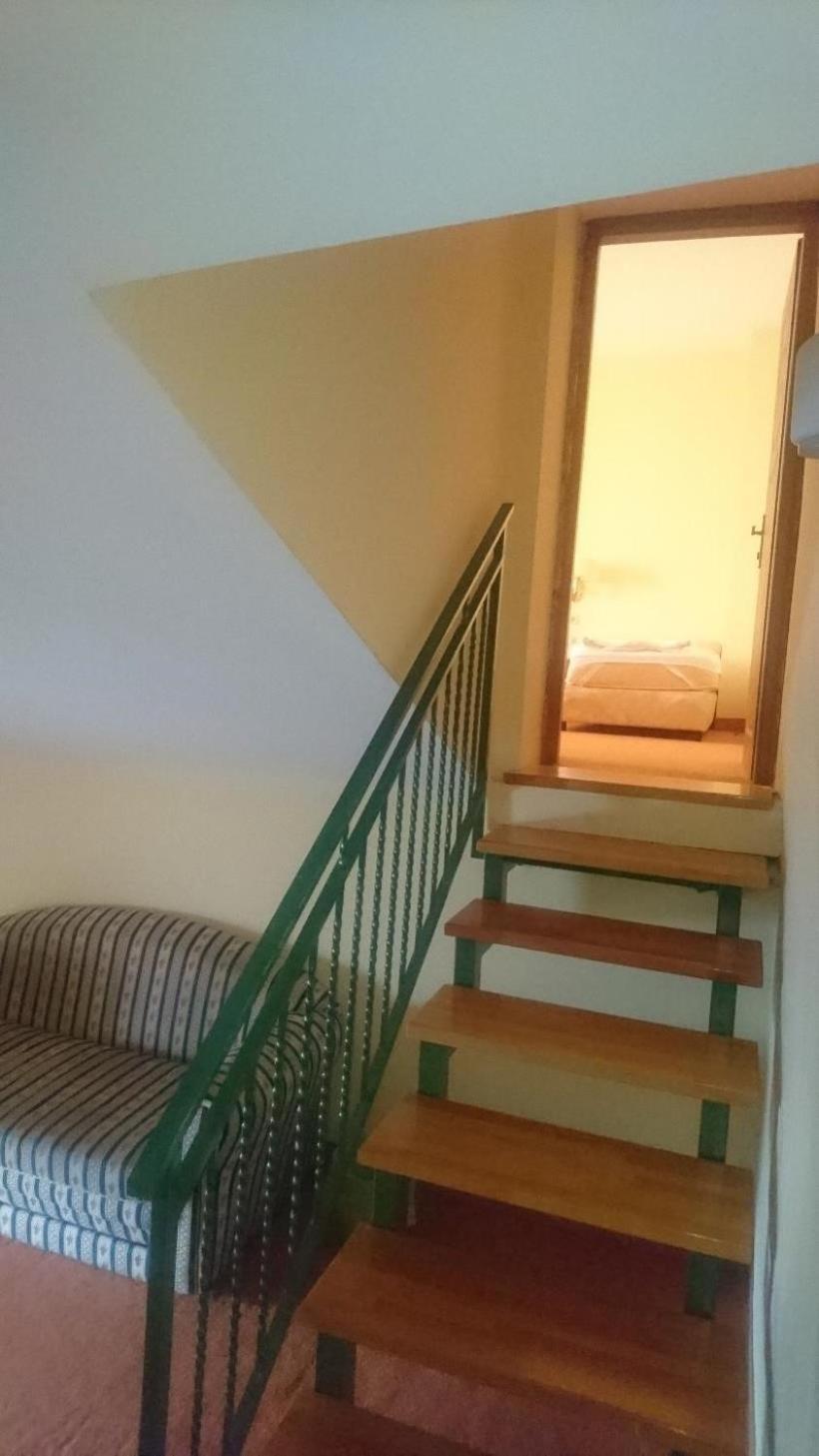 Hotel Vila Ruzica- Glavna Zgrada I Depandanse Crikvenica Exteriör bild